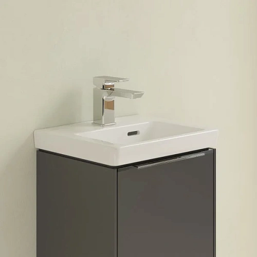 Раковина Villeroy & Boch Subway 3.0 37 x 30.5 см 43703701 компактная Раковина Villeroy & Boch Subway 3.0 37 x 30.5 см 43703701 компактная