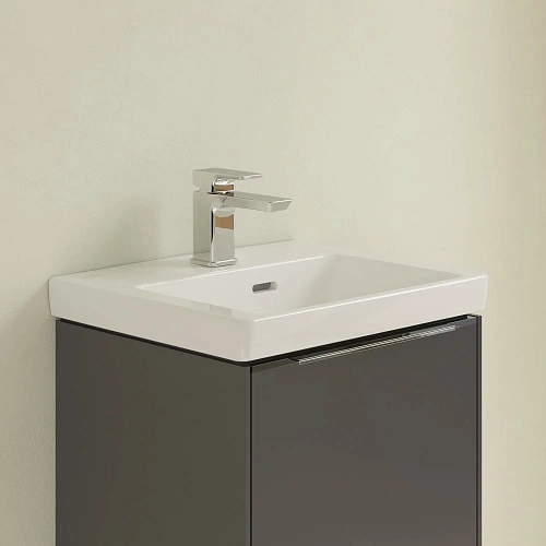 Раковина Villeroy & Boch Subway 3.0 45 x 37 см 4370FK01 компактная Раковина Villeroy & Boch Subway 3.0 45 x 37 см 4370FK01 компактная