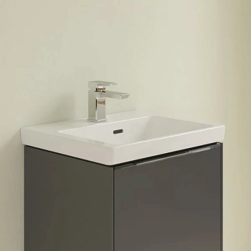 Раковина Villeroy & Boch Subway 3.0 50 x 40 см 4370FF01 компактная Раковина Villeroy & Boch Subway 3.0 50 x 40 см 4370FF01 компактная