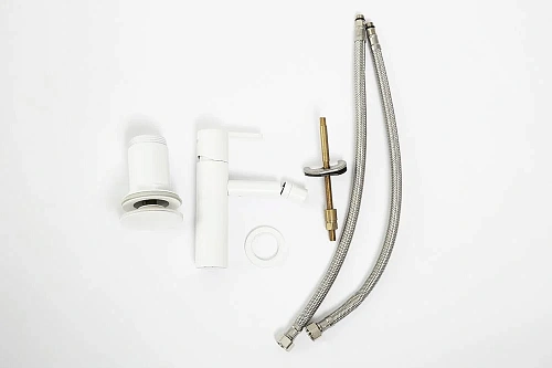 Смеситель для биде CEZARES LEAF-BSM-BIO с донным клапаном, белый матовый Смеситель для биде CEZARES LEAF-BSM-BIO с донным клапаном, белый матовый