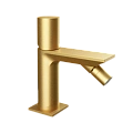 Смеситель для биде Remer Edge EG520BG, золото брашированное Смеситель для биде Remer Edge EG520BG, золото брашированное