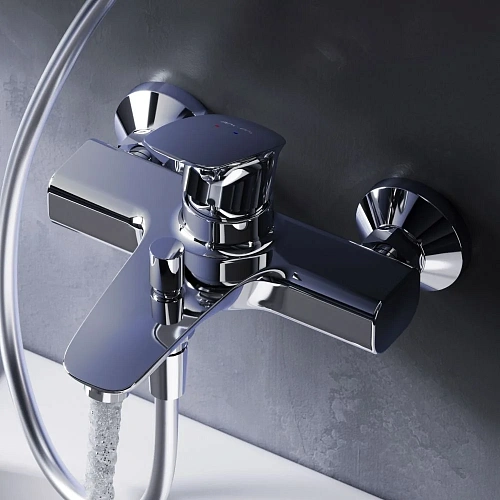 Смеситель для ванны AM.PM Spirit V2.1 F71A10000 хром Смеситель для ванны AM.PM Spirit V2.1 F71A10000 хром