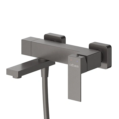 Смеситель для ванны CEZARES SLIDER-VD-GM с ручным душем, шлангом и держателем, оружейная сталь Смеситель для ванны CEZARES SLIDER-VD-GM с ручным душем, шлангом и держателем, оружейная сталь