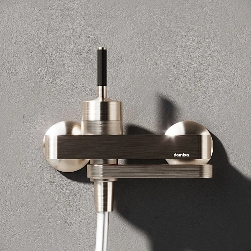 Смеситель для ванны Damixa Arc 291000200 никель Смеситель для ванны Damixa Arc 291000200 никель