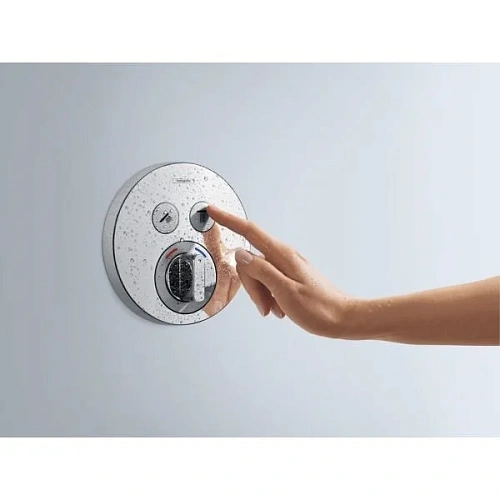 Смеситель для ванны hansgrohe ShowerSelect S 15748000 Смеситель для ванны hansgrohe ShowerSelect S 15748000