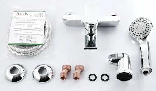 Смеситель для ванны Iddis Edifice EDISB00i02 с душем Смеситель для ванны Iddis Edifice EDISB00i02 с душем