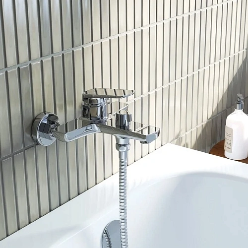 Смеситель для ванны Iddis Esper (ESPSB00i02WA) Смеситель для ванны Iddis Esper (ESPSB00i02WA)