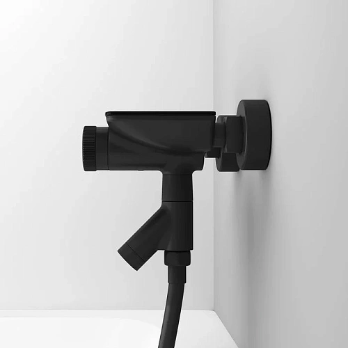 Смеситель для ванны IDDIS Shelfy (SHEBLBTi02WA) Push Control, черный матовый Смеситель для ванны IDDIS Shelfy (SHEBLBTi02WA) Push Control, черный матовый