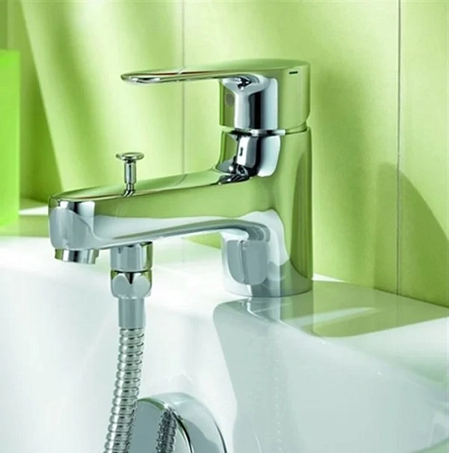 Смеситель для ванны Jacob Delafon July E16044-4-CP Смеситель для ванны Jacob Delafon July E16044-4-CP