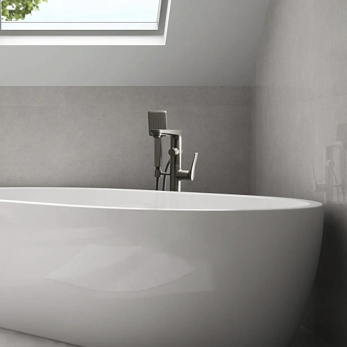 Смеситель для ванны Lemark Bronx LM3744GM, напольный, графит Смеситель для ванны Lemark Bronx LM3744GM, напольный, графит