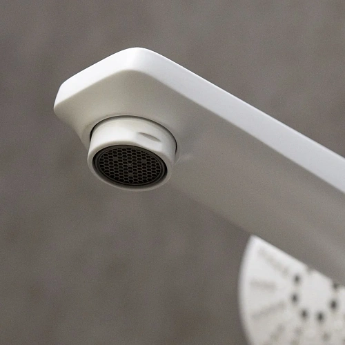 Смеситель для ванны Lemark Bronx LM3744MW напольный, белый/матовый Смеситель для ванны Lemark Bronx LM3744MW напольный, белый/матовый