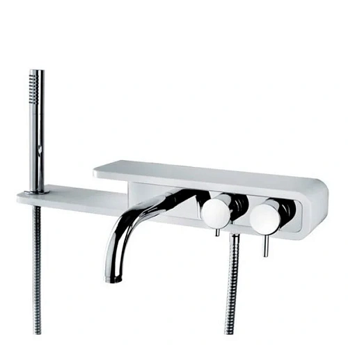 Смеситель для ванны Paini Pad PDCR100B0 с аксессуаром Смеситель для ванны Paini Pad PDCR100B0 с аксессуаром