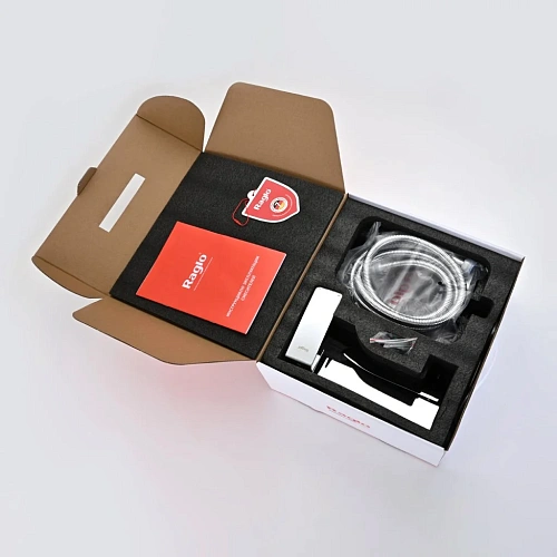 Смеситель для ванны Raglo R03.30, хром Смеситель для ванны Raglo R03.30, хром