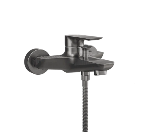 Смеситель для ванны Remer Infinity I05NP, никель брашированный Смеситель для ванны Remer Infinity I05NP, никель брашированный