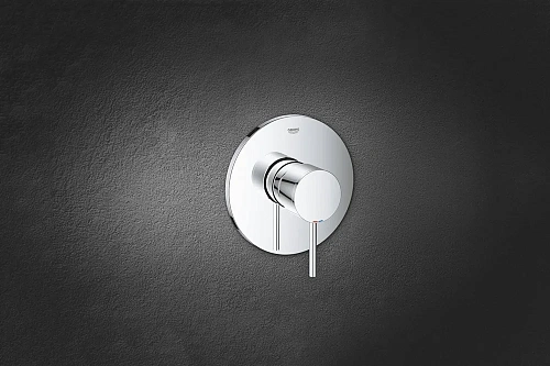 Смеситель для душа GROHE Atrio New, круглая розетка, хром (24065003) Смеситель для душа GROHE Atrio New, круглая розетка, хром (24065003)