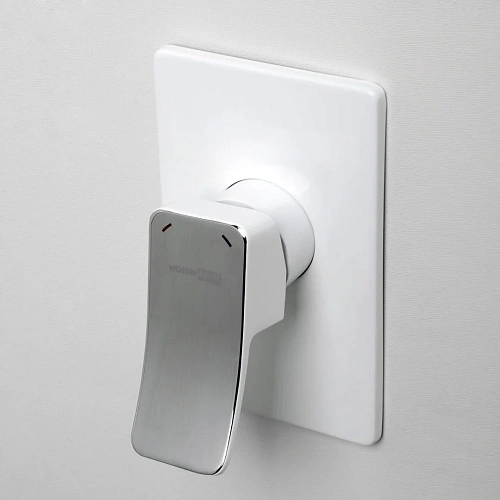 Смеситель для душа WasserKRAFT Aller 10651WHITE белый/хром Смеситель для душа WasserKRAFT Aller 10651WHITE белый/хром