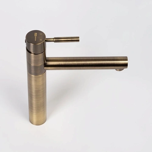 Смеситель для кухни WasserKRAFT A8137 светлая бронза Смеситель для кухни WasserKRAFT A8137 светлая бронза