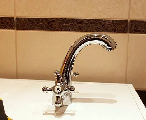 Смеситель для раковины AM.PM Bourgeois F6582100 Смеситель для раковины AM.PM Bourgeois F6582100