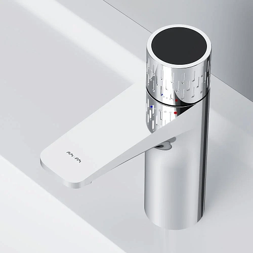 Смеситель для раковины AM.PM Gem F90A02400 с индикацией температуры, хром Смеситель для раковины AM.PM Gem F90A02400 с индикацией температуры, хром