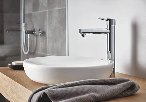 Смеситель для раковины GROHE Concetto однорычажный DN 15 XL-Size, хром (23920001) Смеситель для раковины GROHE Concetto однорычажный DN 15 XL-Size, хром (23920001)