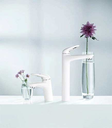 Смеситель для раковины GROHE Eurostyle new, свободностоящий, белая луна (23570LS3) Смеситель для раковины GROHE Eurostyle new, свободностоящий, белая луна (23570LS3)
