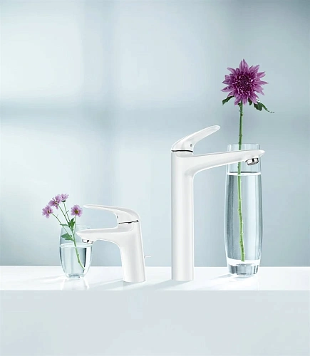 Смеситель для раковины GROHE Eurostyle с донным клапаном, белая луна (23707LS3) Смеситель для раковины GROHE Eurostyle с донным клапаном, белая луна (23707LS3)