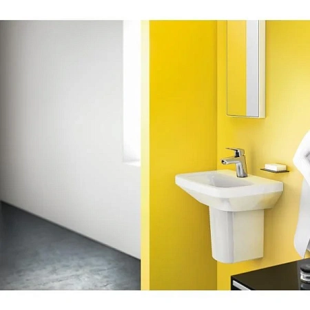 Смеситель для раковины hansgrohe Logis со сливным гарнитуром, хром 71070000 Смеситель для раковины hansgrohe Logis со сливным гарнитуром, хром 71070000