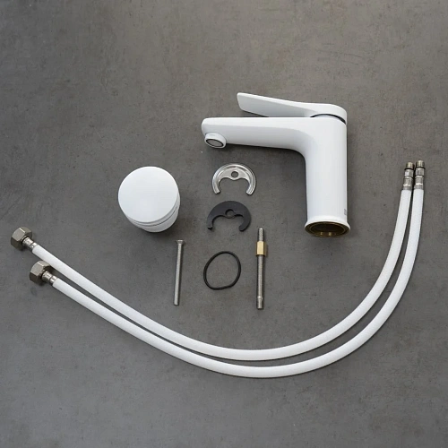 Смеситель для раковины Lemark Bronx LM3706MW монолитный, белый/матовый Смеситель для раковины Lemark Bronx LM3706MW монолитный, белый/матовый