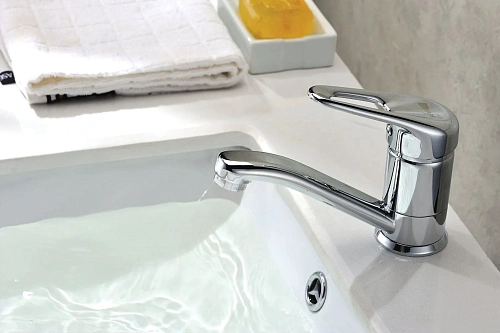 Смеситель для раковины Lemark Luna LM4107C , хром Смеситель для раковины Lemark Luna LM4107C , хром