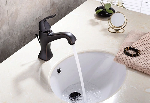 Смеситель для раковины Lemark Nubira LM6206ORB, черная бронза Смеситель для раковины Lemark Nubira LM6206ORB, черная бронза