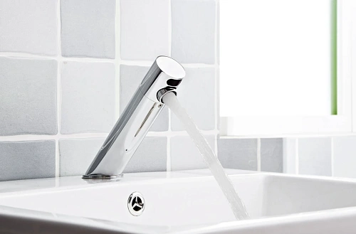 Смеситель для раковины Lemark Project LM4653CE сенсорный, хром Смеситель для раковины Lemark Project LM4653CE сенсорный, хром