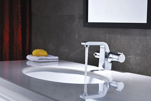 Смеситель для раковины Lemark Yeti LM7836C термостатический, хром Смеситель для раковины Lemark Yeti LM7836C термостатический, хром