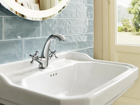 Смеситель для раковины Roca Carmen 5A3A4BC00 Смеситель для раковины Roca Carmen 5A3A4BC00