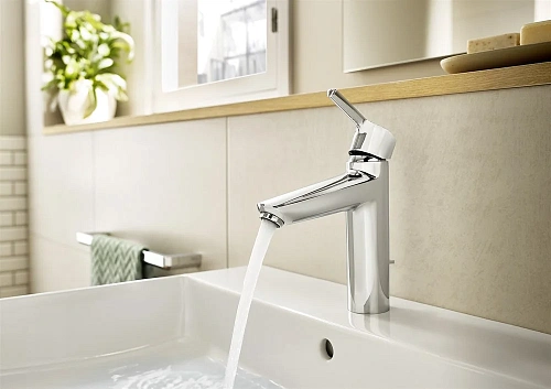 Смеситель для раковины Roca Malva c донным клапаном 5A333BC00 Смеситель для раковины Roca Malva c донным клапаном 5A333BC00