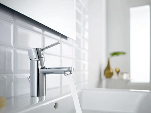 Смеситель для раковины Roca Targa 5A3060C0M Смеситель для раковины Roca Targa 5A3060C0M