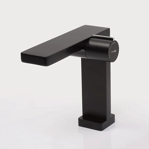 Смеситель для раковины WasserKRAFT Elbe 7410 черный Смеситель для раковины WasserKRAFT Elbe 7410 черный