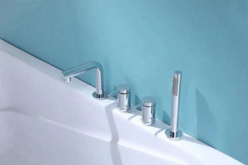 Смеситель на борт ванны ABBER Emotion AF8813 хром Смеситель на борт ванны ABBER Emotion AF8813 хром