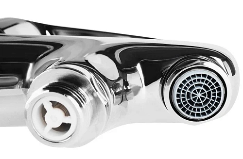 Смеситель на борт ванны Iddis Torr TORSB10i07 Смеситель на борт ванны Iddis Torr TORSB10i07