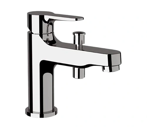 Смеситель на борт ванны Remer Winner W04 Смеситель на борт ванны Remer Winner W04