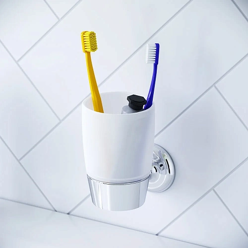 Стакан AM.PM Like A8034300 стеклянный, с настенным держателем Стакан AM.PM Like A8034300 стеклянный, с настенным держателем