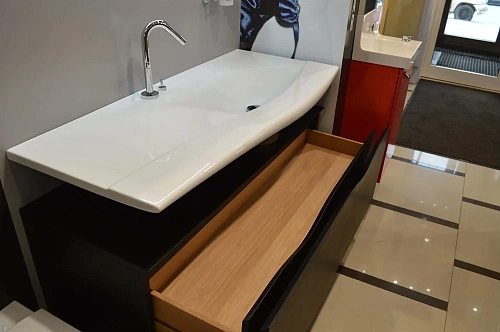 Тумба под раковину Jacob Delafon Stillness 121 см EB2000-P7 Тумба под раковину Jacob Delafon Stillness 121 см EB2000-P7