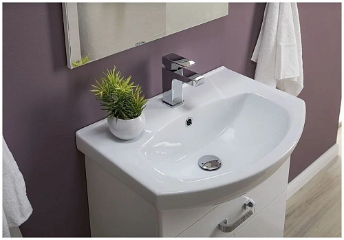 Тумба с раковиной Aquanet Ирис 60 белый (1 ящик, 2 дверцы) 00198381 + 00182641 Тумба с раковиной Aquanet Ирис 60 белый (1 ящик, 2 дверцы) 00198381 + 00182641