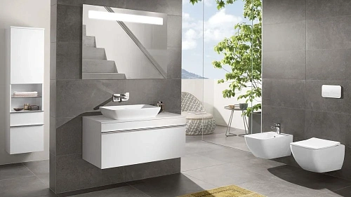 Унитаз подвесной Villeroy & Boch Venticello 4611RSR1 (4611 RS R1) CeramicPlus, со скрытым ободом Унитаз подвесной Villeroy & Boch Venticello 4611RSR1 (4611 RS R1) CeramicPlus, со скрытым ободом