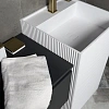 Раковина Armadi Art 802-3R-MW напольная рифленая с трех сторон Cube Corian 480x480x850 Matt White Раковина Armadi Art 802-3R-MW напольная рифленая с трех сторон Cube Corian 480x480x850 Matt White