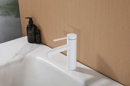 Смеситель для раковины ABBER Emotion AF8810W белый матовый Смеситель для раковины ABBER Emotion AF8810W белый матовый
