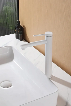 Смеситель для раковины ABBER Emotion AF8811W белый матовый Смеситель для раковины ABBER Emotion AF8811W белый матовый