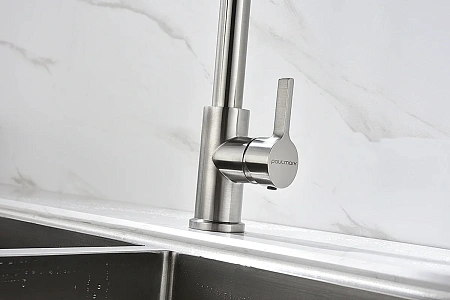 Смеситель для кухни Paulmark HALT Ha214021-BS брашированная сталь Смеситель для кухни Paulmark HALT Ha214021-BS брашированная сталь
