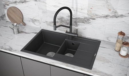 Смеситель для кухни Paulmark RUBERT Ru213175-BLM черный Смеситель для кухни Paulmark RUBERT Ru213175-BLM черный