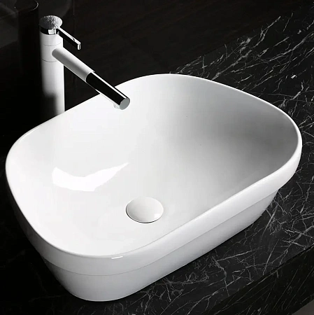 Раковина Ceruttispa CR0023 570х390х150 накладная, белая, трапеция Раковина Ceruttispa CR0023 570х390х150 накладная, белая, трапеция