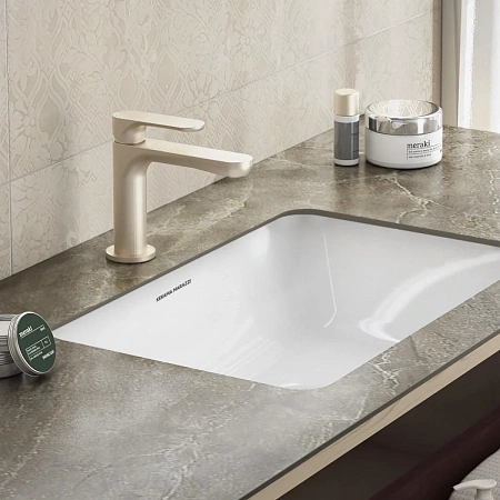 Смеситель для раковины Kerama Marazzi Ole 69412KM.M0.071 без донного клапана 3/8, золотой атласный Смеситель для раковины Kerama Marazzi Ole 69412KM.M0.071 без донного клапана 3/8, золотой атласный